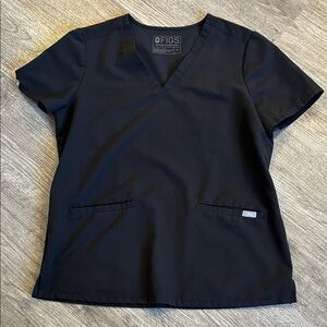 FIGS Black V-Neck Scrub Top